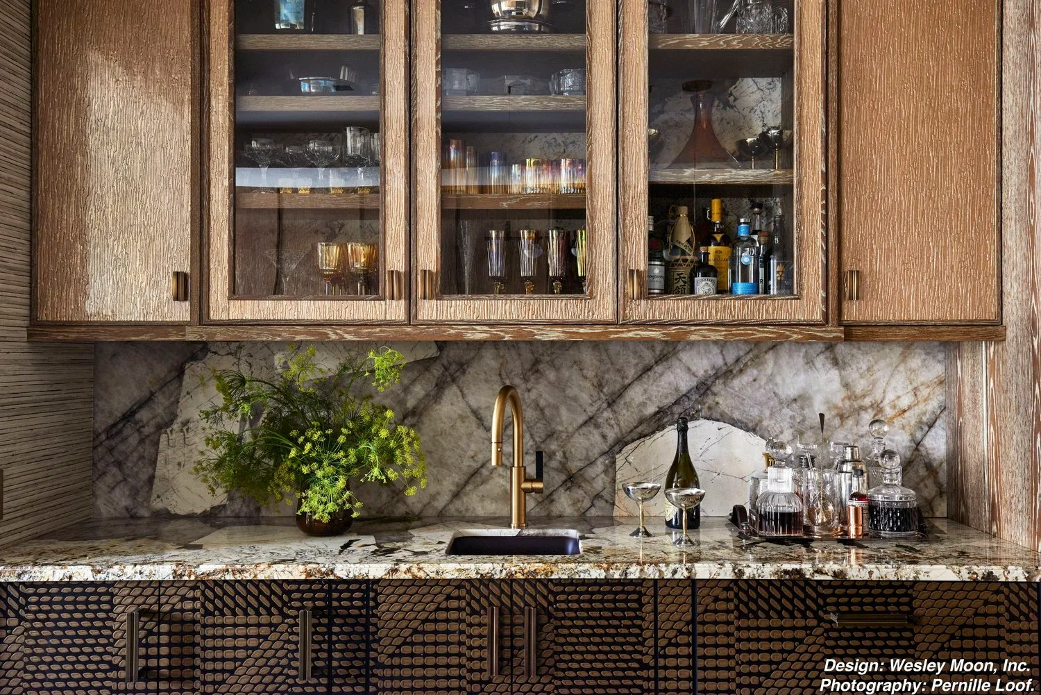 04b Kitchen Bar
